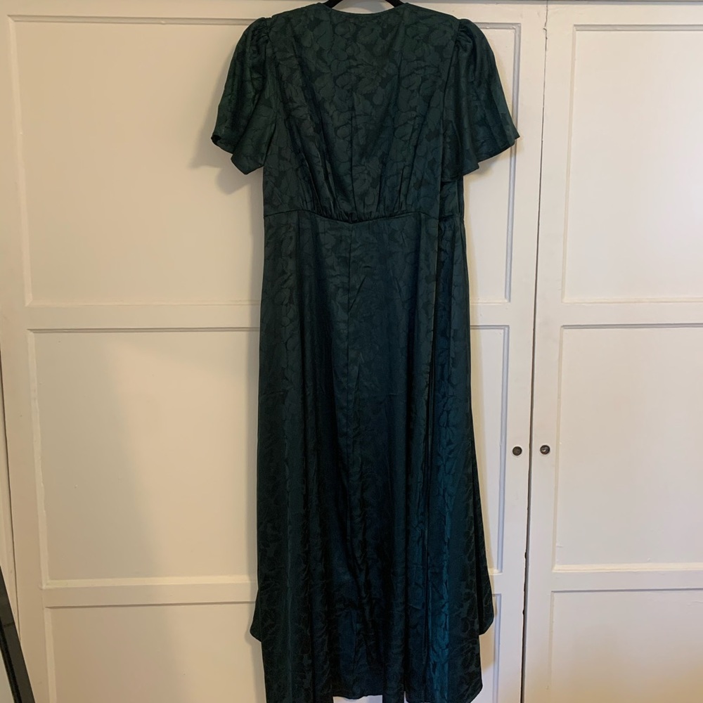 Leaf printed satin tie wrap dress - Picture 2 of 4